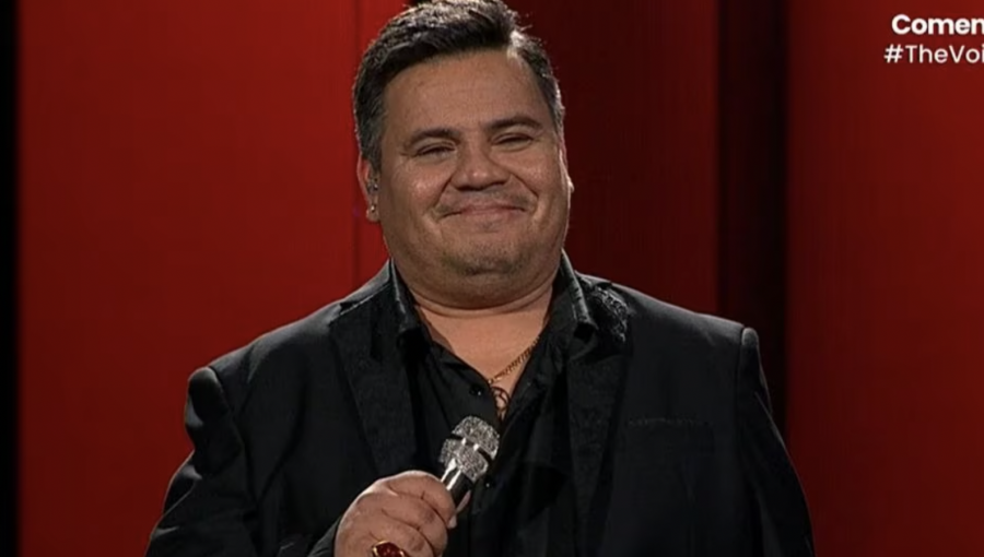 Participante de “The Voice Chile” que cumple arresto domiciliario parcial explicó cómo logra participar de los capítulos en vivo