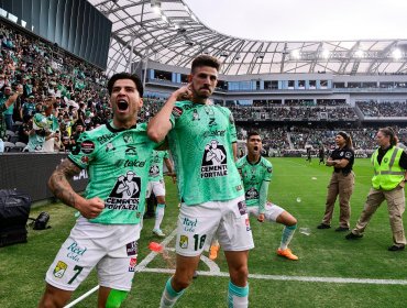 Víctor Dávila se coronó campeón de la Concachampions con el León de México