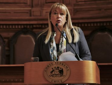 Vocera de la Suprema remece al Estado por fallo de Isapres: Gobierno pedirá aclaración y parlamentarios hablan de "golpe a la cátedra"