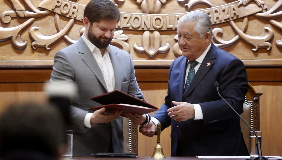 Giro en la ceremonia de inauguración del Consejo Constitucional: presidente Boric será invitado