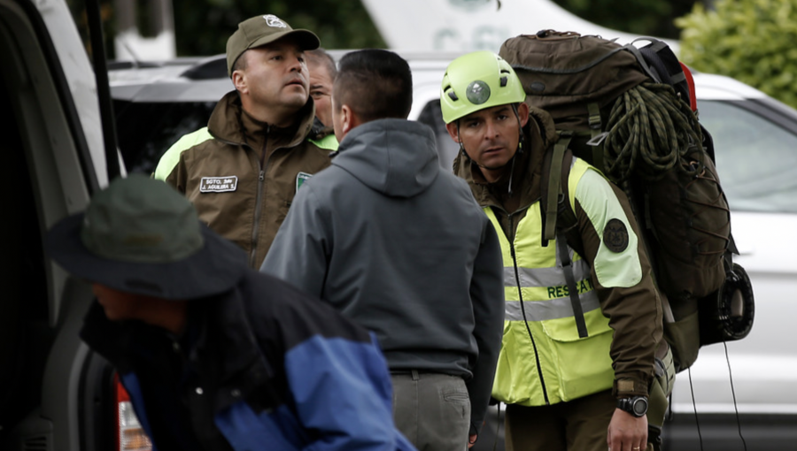 Cuatro turistas aislados al interior de Reserva Nacional Llanquihue debieron ser rescatados por Carabineros