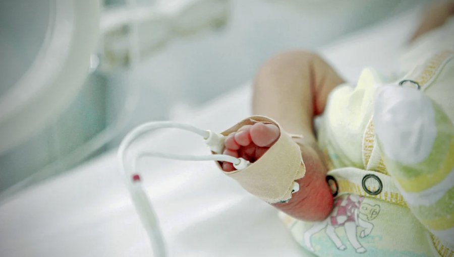 Falleció la bebé de San Antonio que iba a ser trasladada a Hospital de Arica por falta de camas pediátricas en la Quinta Región