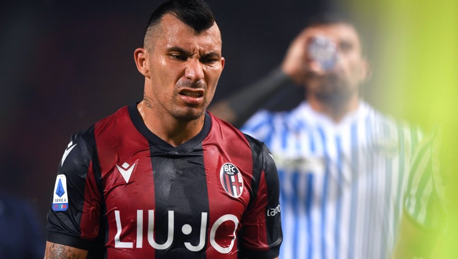 Gary Medel pudo haber disputado su último partido en el Bologna, según la prensa italiana