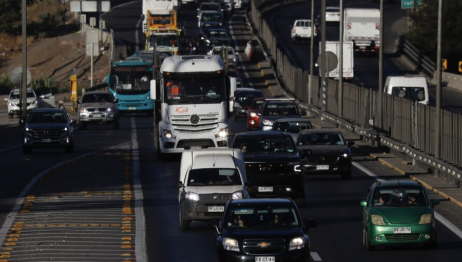 Sólo una vía estará habilitada entre viernes y martes en la Ruta 68 con dirección a Valparaíso