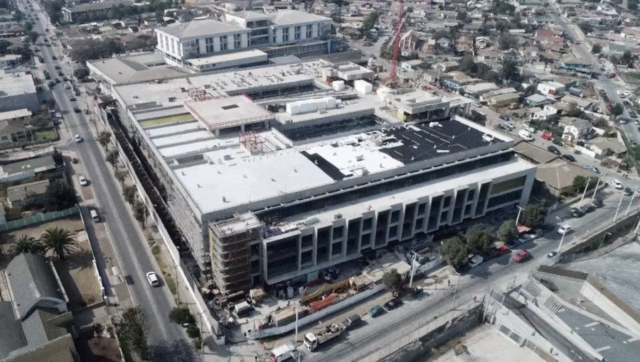 Proponen Comisión Investigadora para aclarar demoras en habilitación del nuevo Hospital de San Antonio: Diputado acusa "negligencia"