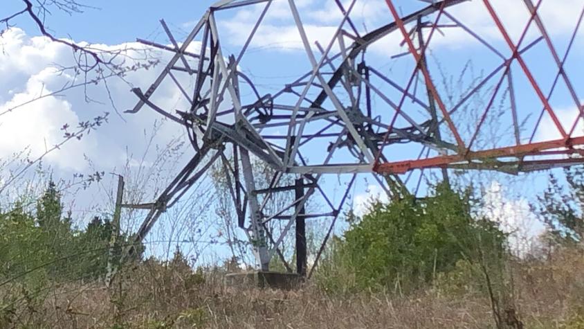 Ataques a torres de alta tensión en Valparaíso y Arauco generan condena cruzada de parlamentarios