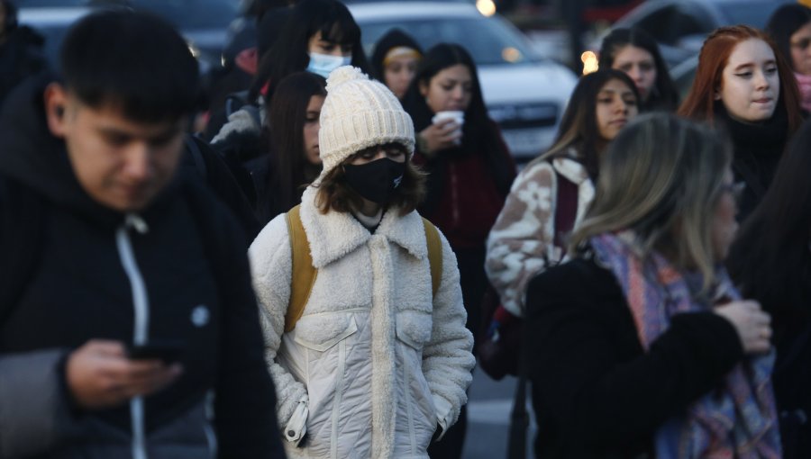 Estación de Pudahuel marcó temperatura de -3,3 grados la madrugada de este lunes