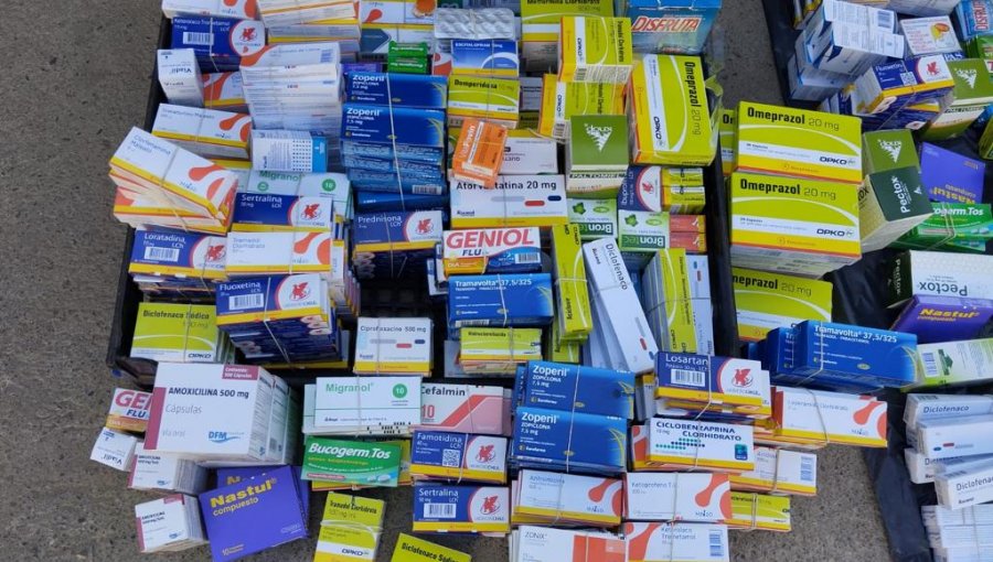Más de 1.200 cajas de fármacos fueron decomisadas en operativo contra el comercio ambulante en la feria de Reñaca Alto