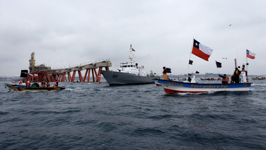 Tras llegar a acuerdo con el Gobierno, pescadores de Quintero y Puchuncaví ponen fin a movilizaciones