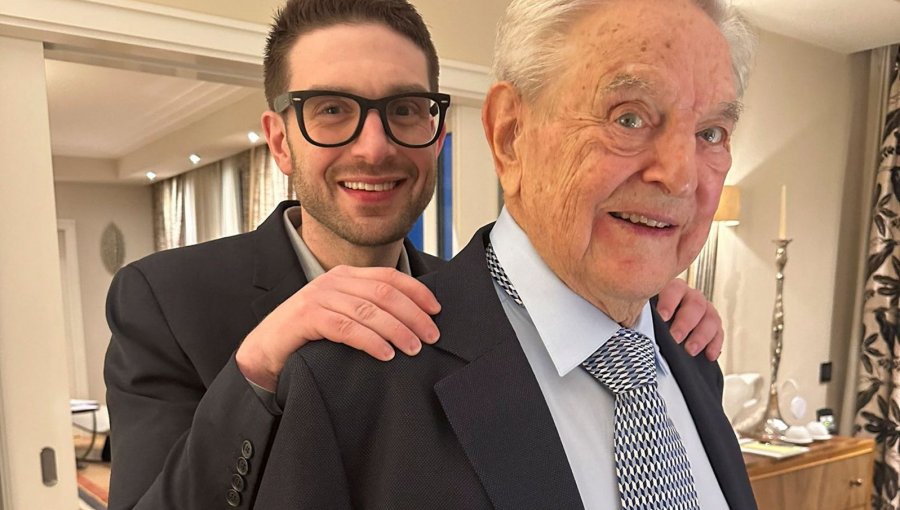 Alex Soros, el heredero de George Soros que tomará el control de su imperio avaluado en 25.000 millones de dólares