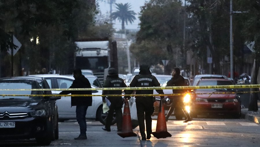 Persecución policial termina con cuatro personas atropelladas en San Bernardo: 3 sujetos fueron detenidos