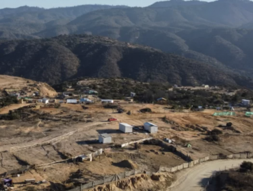 Gobernador Mundaca llega hasta terreno de empresario asesinado Alejandro Correa: Se proyecta la construcción de 600 viviendas sociales