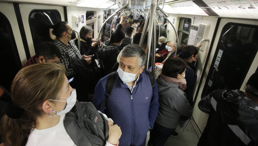 Ministerio de Salud evalúa ampliar la obligatoriedad de mascarillas en el transporte público