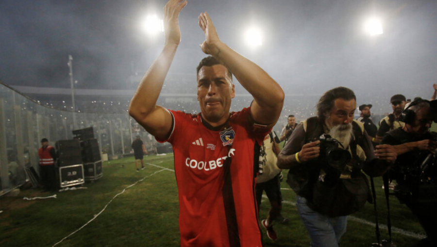 San Antonio Unido oficializa regreso al fútbol de Esteban Paredes