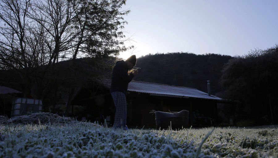 Estación Pudahuel registró temperatura mínima de -4,0º a las 6:54 horas de este miércoles