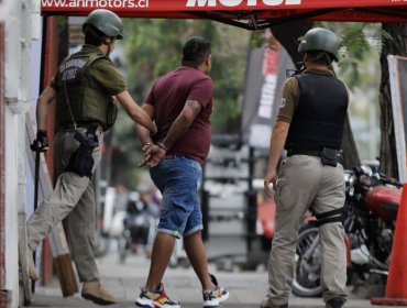 Chilenos lideran ranking de quienes perciben mayor aumento en la delincuencia