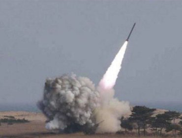 Corea del Norte lanza dos misiles de corto alcance hacia el mar de Japón