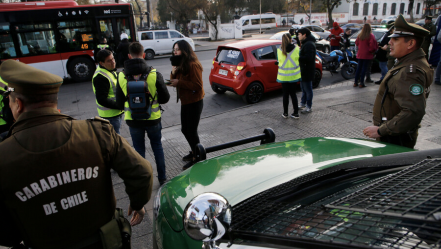 Transportes explica en detalle cómo opera la restricción vehicular en preemergencia