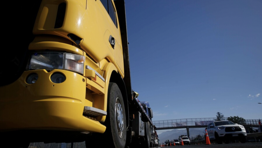 PDI investiga asalto en la Ruta 5 Sur a camión que transportaba 17 toneladas de filete de salmón de exportación