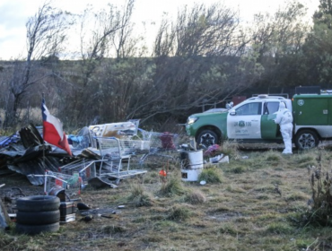 Hombre es asesinado al interior de su casa, la que posteriormente fue quemada en Punta Arenas: Hay dos detenidos