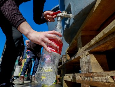 Más de 22 mil clientes están sin agua potable por rotura de una tubería en Talcahuano