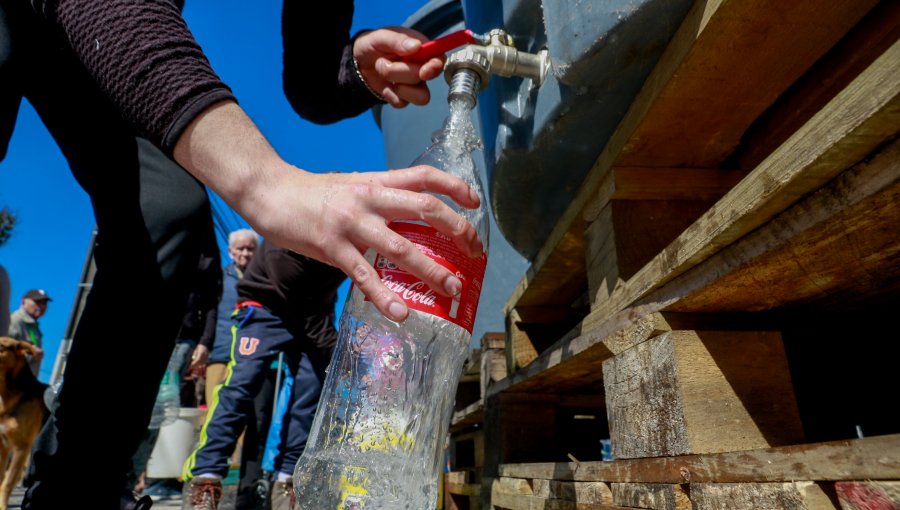 Más de 22 mil clientes están sin agua potable por rotura de una tubería en Talcahuano