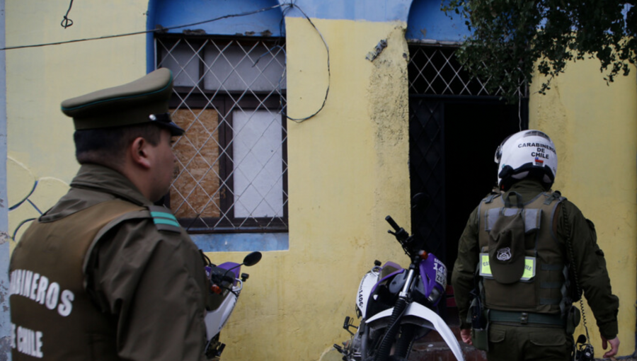 Nuevo desalojo a cité tomado en Santiago: Vivían nueve extranjeros en situación ilegal