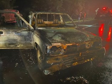 Encapuchados quemaron camioneta y dispararon contra dos conductores en Ercilla