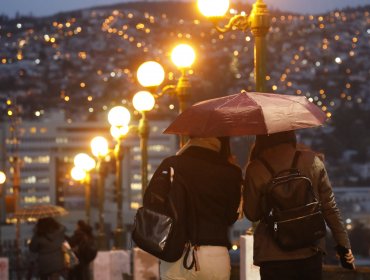 42,2 milímetros de agua han caído en Valparaíso durante las últimas horas por paso del sistema frontal