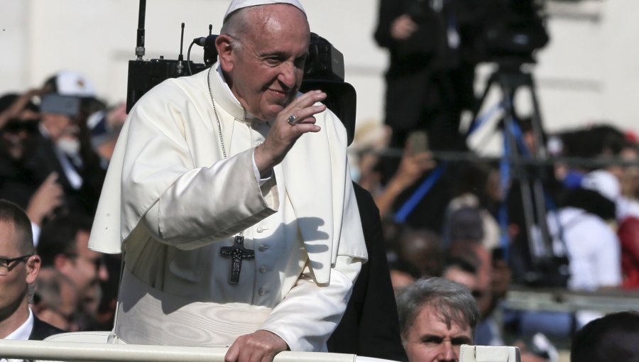 Papa Francisco se excusó de leer discurso tras afirmar que todavía está "bajo los efectos de la anestesia"