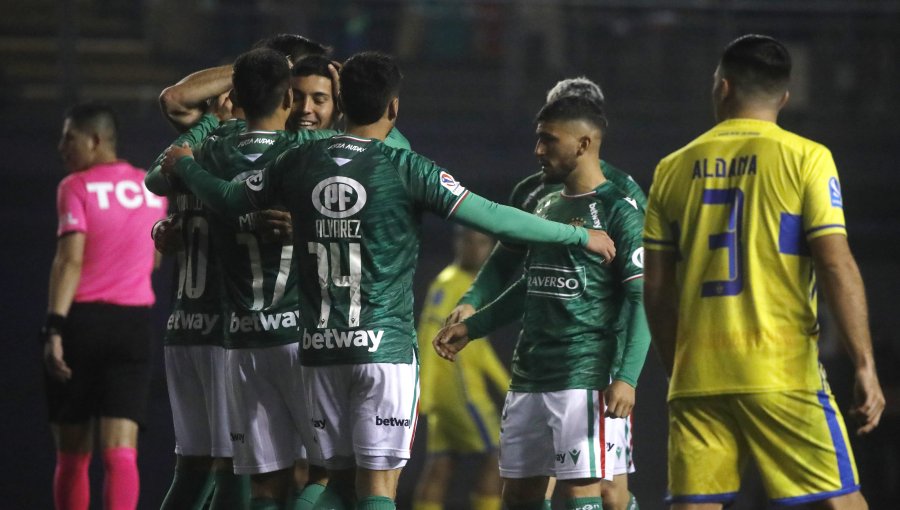 Audax Italiano sufrió más de la cuenta para eliminar a un aguerrido Deportes Rengo de la Copa Chile