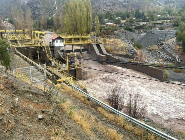 Alerta Roja en Los Andes y San Felipe por "amenaza de desborde" del río Aconcagua: estaciones de la DGA en "umbral rojo"