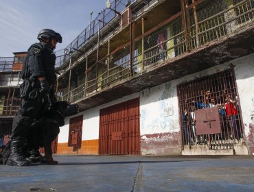 Condenan a 10 años de cárcel a tres gendarmes por torturar a reo en la ex Penitenciaría
