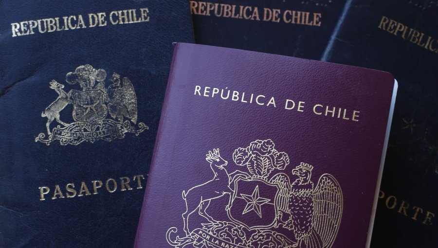 Chile entregará a EE.UU. antecedentes penales de quienes viajan al país con Visa Waiver para evitar el "turismo delictivo"