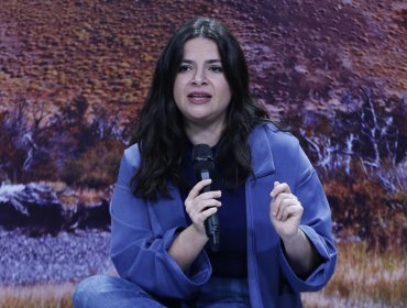 Orellana por dichos de Pérez sobre convenios suscritos por "dos hombres adultos": "Le hace un flaco favor en la lucha de las mujeres"