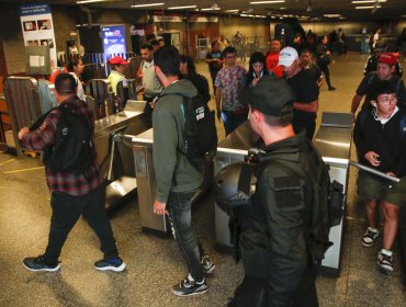 Dirección del Trabajo instó a no aplicar sanciones contra empleados por atrasos o ausencias ante falla del Metro de Santiago