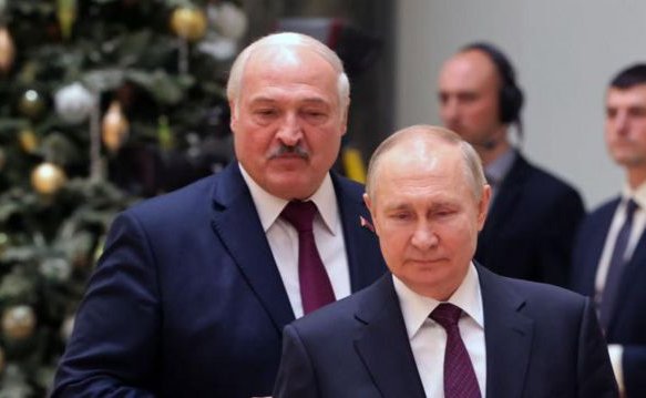 Líder del grupo Wagner empieza su exilio en Bielorrusia: por qué Lukashenko recibió al enemigo de Putin, su principal aliado