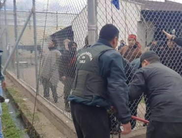 Aplazan formalización de 17 comuneros mapuche por secuestro de gendarmes en cárcel de Angol