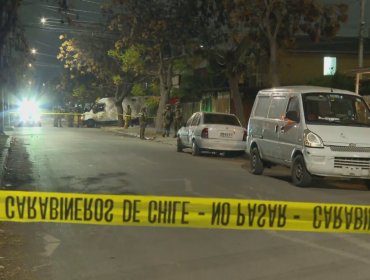 Matan a balazos a dos sujetos de 23 y 27 años en La Pintana: una joven está herida
