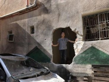 El doloroso regreso de las familias palestinas a sus casas en ruinas tras la operación militar de Israel en Yenín