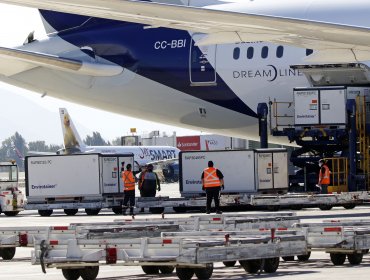 Trabajadores de aeropuertos llamaron a un paro nacional de 24 horas para septiembre