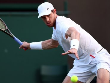 Nicolás Jarry avanza por primera vez a tercera ronda de Wimbledon y desafiará a Carlos Alcaraz