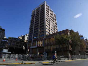 Acusan al jefe de gabinete de la Seremi de Gobierno de Valparaíso de pedir creación de fundación para traspasarle fondos públicos