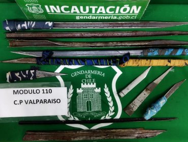 Drogas y armas blancas fueron incautadas en allanamientos en cárceles de la región de Valparaíso