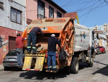 16 mil familias de Valparaíso serán beneficiadas con la condonación de sus deudas por derechos de aseo de 2015, 2016 y 2017