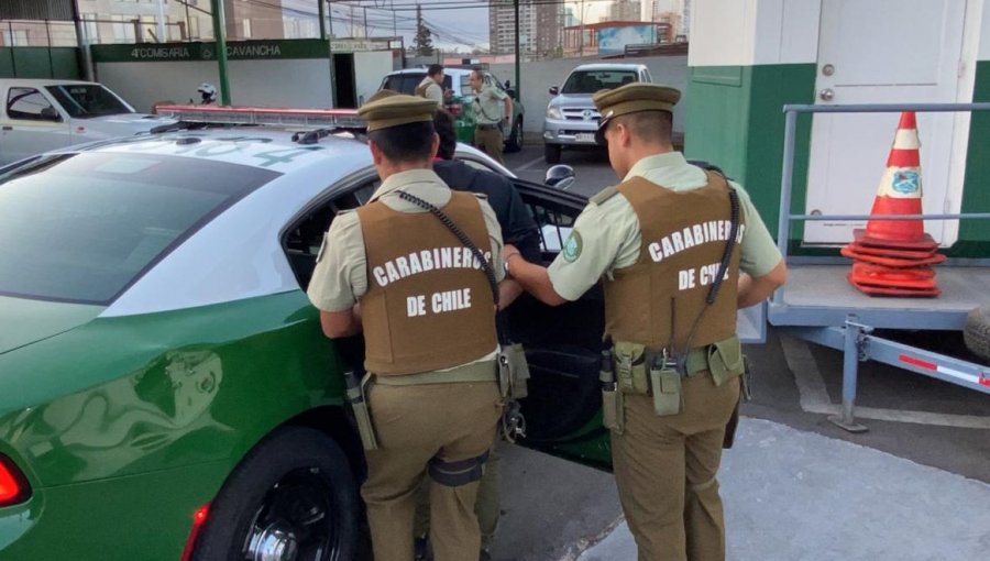 Detienen a hombre que amenazó de muerte a carabineros durante control policial en Valparaíso