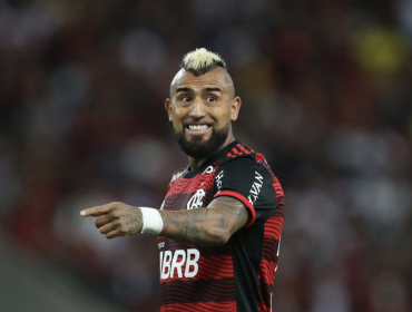 Flamengo oficializa salida de Arturo Vidal con breve despedida