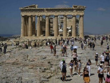 Ola de calor extremo en Europa obliga a cerrar por cinco horas la Acrópolis de Atenas