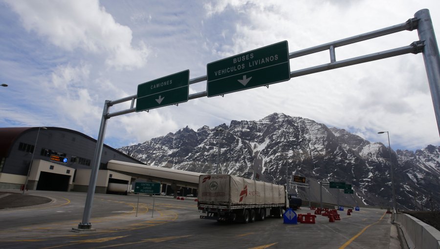 Llaman al Gobierno a construir túnel de baja altura entre Chile y Argentina