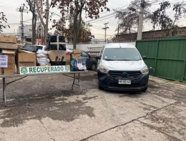 Detienen a hombre por robo con violencia e intimidación tras la denuncia de dos víctimas en Recoleta